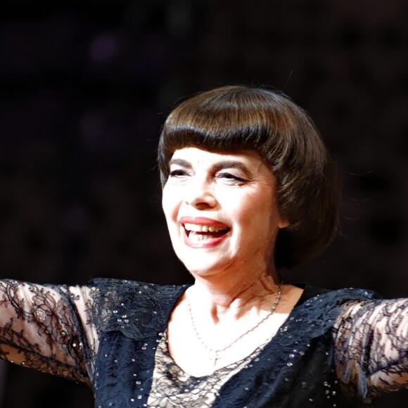 Mireille Mathieu en concert à la Philharmonie de l'Elbe à Hambourg. Le 22 avril 2018