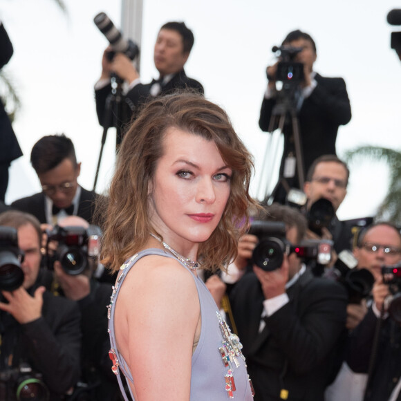 Milla Jovovich - Montée des marches du film « Burning » lors du 71ème Festival International du Film de Cannes. Le 16 mai 2018 © Borde-Jacovides-Moreau/Bestimage