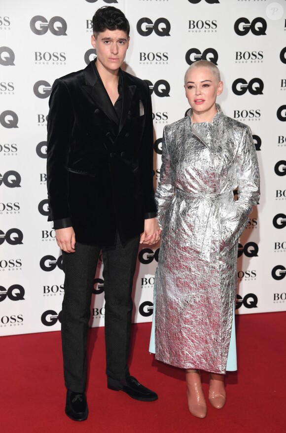 Rose McGowan et Rain Dove arrivent à la soirée "2018 GQ Men of the Year Awards" à la Tate Modern à Londres, le 5 septembre 2018.