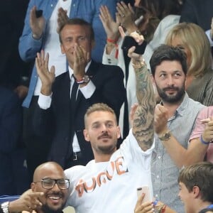 Matt Pokora (M. Pokora) et le président de la République française Emmanuel Macron dans les tribunes lors de la Ligue des nations opposant la France aux Pays-Bas, au Stade de France, à Saint-Denis, Seine Saint-Denis, France, le 9 septembre 2018. La France a gagné 2-1. © Cyril Moreau/Bestimage