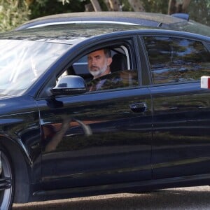 Le roi Felipe VI et la reine Letizia d'Espagne ont accompagné le 11 septembre 2018 leurs filles la princesse Leonor des Asturies et l'infante Sofia pour leur rentrée des classes à l'école Santa Maria de Los Rosales.