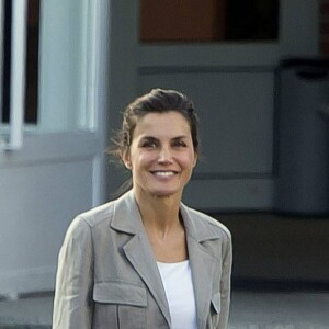 Le roi Felipe VI et la reine Letizia d'Espagne ont accompagné le 11 septembre 2018 leurs filles la princesse Leonor des Asturies et l'infante Sofia pour leur rentrée des classes à l'école Santa Maria de Los Rosales.