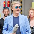 Exclusif - Sir Paul McCartney se promène avec son petit-fils Arthur Donald après un déjeuner au restaurant "Ivy" à Londres, le 4 juillet 2018.  Exclusive - Germany call for price - Sir Paul McCartney pictured with grandson Arthur Donald (son of Mary McCartney) out looking cool together in the London sunshine. The pair had lunch at the Ivy restaurant in St Johns Wood. July 4th, 2018.04/07/2018 - Londres