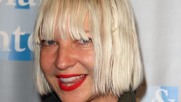 Sia et l'alcool : Son message touchant pour célébrer son combat gagné