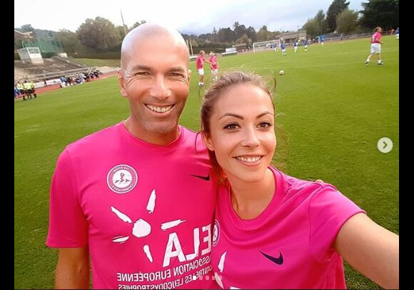 Dounia Coesens (Plus belle la vie) et Zinédine Zidane lors d'un match pour l'association ELA - Instagram, 17 septembre 2018