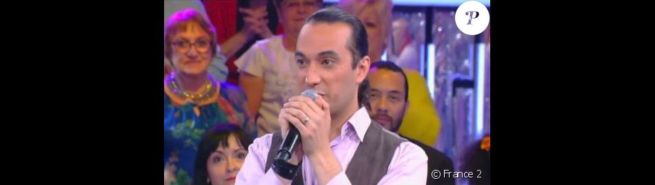 Hervé N'oubliez Pas Les Paroles Vie Privee Hervé dans N'oubliez pas les paroles - France 2, 2016 - Purepeople