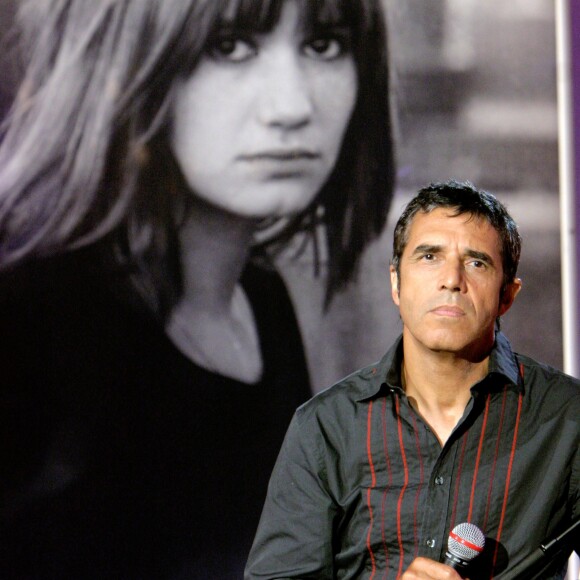 Julien Clerc et Miou-Miou - émission Vivement dimanche en 2004.
