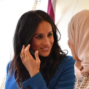 Meghan Markle, duchesse de Sussex, recevait le 20 septembre 2018 au palais de Kensington, en compagnie de son mari le prince Harry et de sa mère Doria Ragland, les femmes de la cuisine communautaire Hubb Community Kitchen pour un événement pour le lancement du livre de recettes "Together, our community cookbook" qu'elle a préfacé.