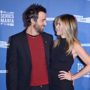 Jennifer Aniston et Justin Theroux à la soirée d'ouverture de la 8ème édition du festival "Séries Mania" au cinéma Grand Rex, à Paris, le 13 avril 2017.