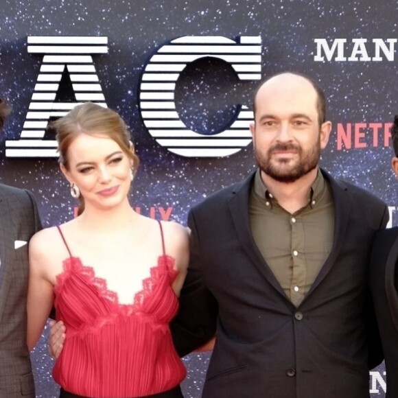 Cary Fukunaga, Emma Stone, Patrick Somerville, Justin Theroux à la première de la série Netflix "Maniac" au Southbank Centre à Londres, le 13 septembre 2018.