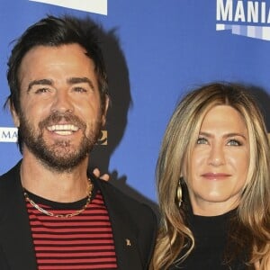 Jennifer Aniston et Justin Theroux à la soirée d'ouverture de la 8ème édition du festival "Séries Mania" au cinéma Grand Rex, à Paris, le 13 avril 2017. © Pierre Perusseau/Bestimage