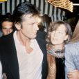  Alain Delon et Romy Schneider en septembre 1981 lors de la première à Paris de Pour la peau d'un flic. 