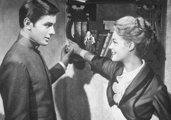 Alain Delon et Romy Schneider sur le tournage de Christine en 1958, à l'occasion duquel ils se sont connus et sont tombés amoureux.