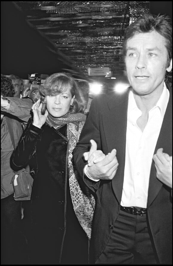 Romy Schneider et Alain Delon en septembre 1981 à Paris lors de la première du film Dans la peau d'un flic.