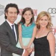  Abby Ryder Fortson avec ses parents John Fortson et Christie Lynn Smith à la première d'Ant-Man, dans lequel la fillette joue Cassie, le 29 juin 2015 à Los Angeles. 
