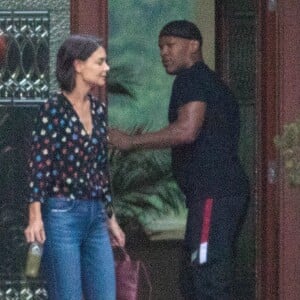 Exclusif - Katie Holmes et Jamie Foxx à la sortie d'une propriété à Atlanta le 18 septembre 2018.