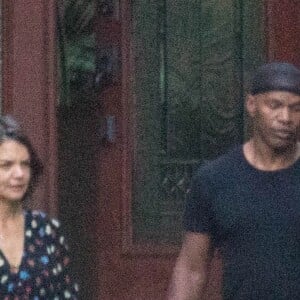 Exclusif - Katie Holmes et Jamie Foxx à la sortie d'une propriété à Atlanta le 18 septembre 2018.