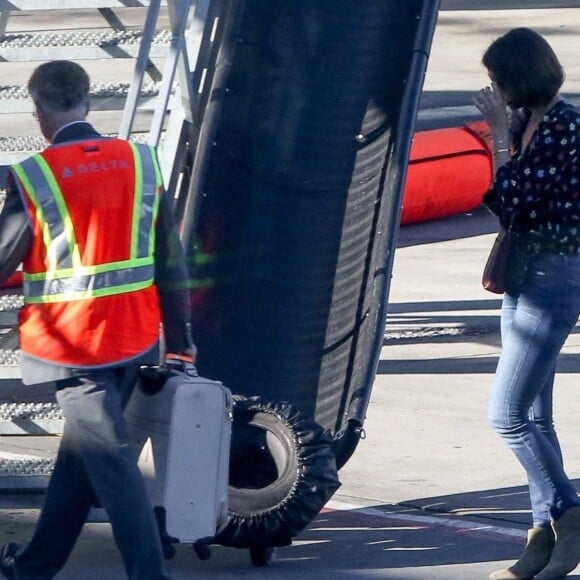 Exclusif - Katie Holmes reprend un jet privé après avoir passé un peu de temps avec son compagnon Jamie Foxx à Atlanta le 18 septembre 2018