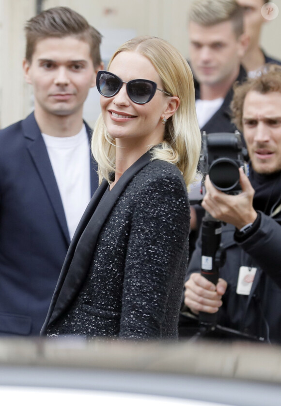 Poppy Delevingne - Arrivées des people au défilé Chanel Collection Prêt-à-Porter Printemps/Eté 2019 lors de la Fashion Week au Grand Palais à Paris le 2 octobre 2018. © Veeren-CVS/Bestimage