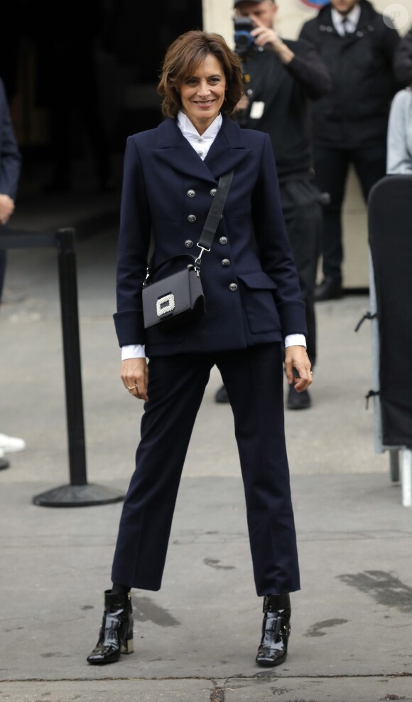 Inès de la Fressange - Arrivées des people au défilé Chanel Collection Prêt-à-Porter Printemps/Eté 2019 lors de la Fashion Week au Grand Palais à Paris le 2 octobre 2018. © Veeren-CVS/Bestimage