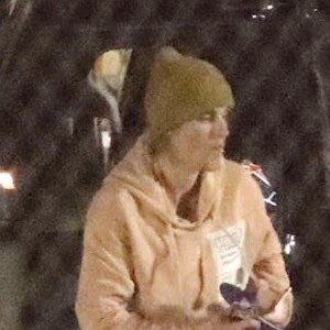 Exclusif - Justin Bieber et sa fiancée Hailey Baldwin quittent l'aéroport de Ontario au Canada en jet privé, le 30 septembre 2018