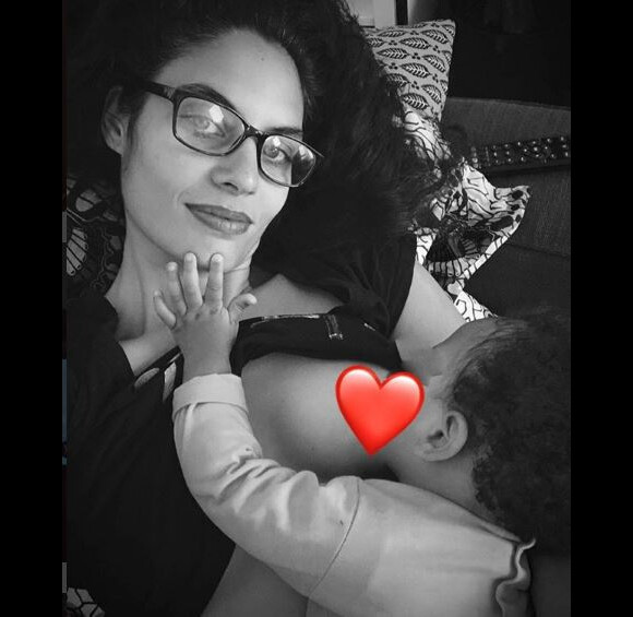 Cynthia Brown adepte de l'allaitement - Instagram, 17 mai 2018