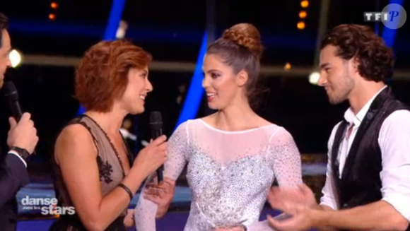 Iris Mittenaere et Anthony Colette sur un Foxtrot - Extrait de Danse avec les stars 9 diffusé samedi 13 octobre 2018 - TF1