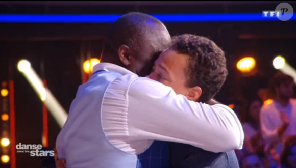 Basile Boli et Katrina Patchett sur un Foxtrot - Danse avec les stars 9 - TF1