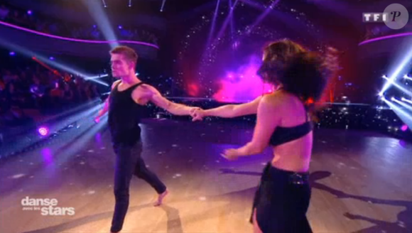 Clément Remiens et Denitsa Ikonomova sur une rumba - Danse avec les stars 9 - TF1