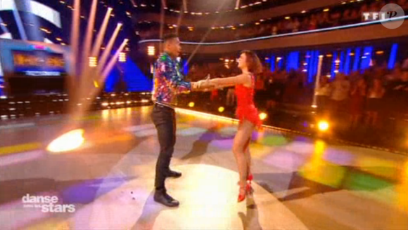 Terence Telle et Fauve Hautot sur une Samba - Danse avec les stars 9 - TF1