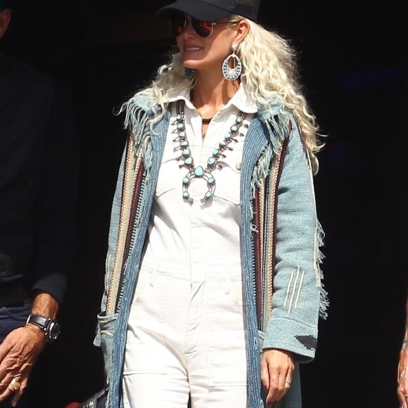 Exclusif - Laeticia Hallyday fait une grande virée sur les Harley-Davidson de Johnny avec Pierre Billon, Philippe Fatien et Fabrice Le Ruyet (mari d'Anne Marcassus) à Los Angeles le 28 septembre 2018.