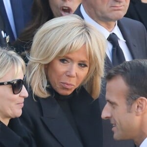 Ulla Aznavour et ses enfants Nicolas, Mischa et Katia, Brigitte et Emmanuel Macron, Nikol Pachinian (Premier ministre arménien) - Arrivées à l'hommage national à Charles Aznavour à l'Hôtel des Invalides à Paris. Le 5 octobre 2018 © Jacovides-Moreau / Bestimage