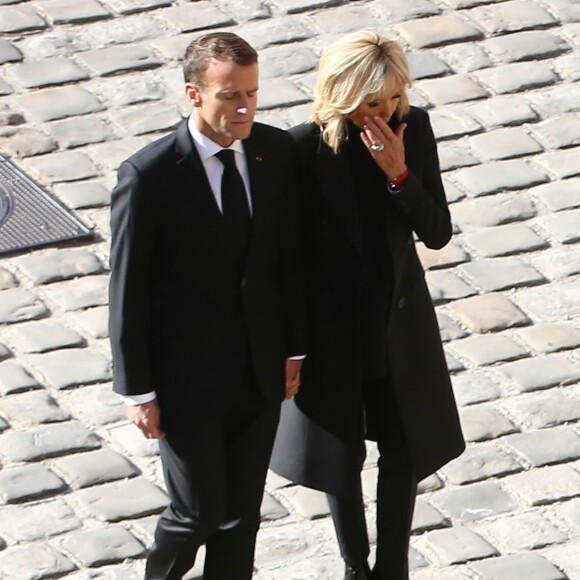 Emmanuel Macron et sa femme Brigitte - Arrivées à l'hommage national à Charles Aznavour à l'Hôtel des Invalides à Paris. Le 5 octobre 2018 © Jacovides-Moreau / Bestimage