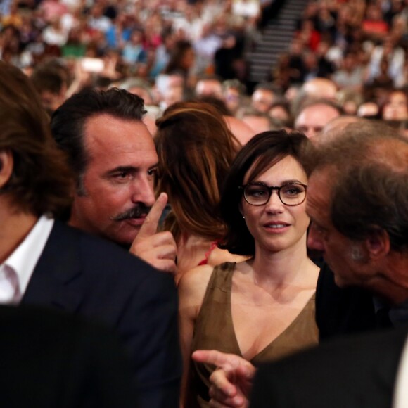 Javier Bardem, Jean Dujardin, sa femme Nathalie Péchalat et Vincent Lindon - Cérémonie d'Ouverture de la 10ème édition du Festival Lumière à Lyon le 13 octobre 2018 © Dominique Jacovides / Bestimage