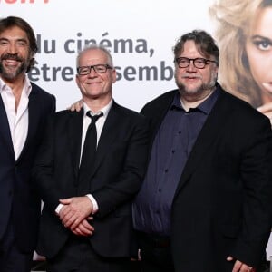 Javier Bardem, Thierry Frémaux (directeur de l'Institut Lumière de Lyon) et Guillermo del Toro au photocall de la cérémonie d'ouverture de la 10ème édition du Festival Lumière à Lyon, France, le 13 octobre 2018. © Dominique Jacovides/Bestimage