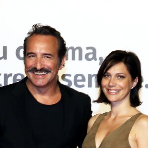 Jean Dujardin et sa femme Nathalie Péchalat au photocall de la cérémonie d'ouverture de la 10ème édition du Festival Lumière à Lyon, France, le 13 octobre 2018. © Dominique Jacovides/Bestimage