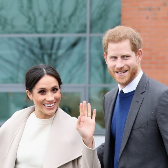 Le prince Harry et Meghan Markle visitent Catalyst Inc et rencontrent de jeunes entrepreneurs à Belfast le 23 mars 2018.