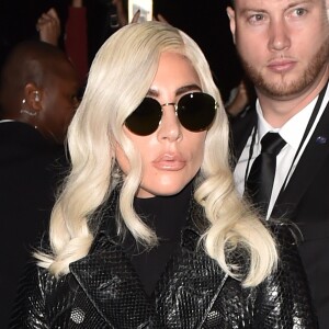 Lady Gaga se rend au défilé Céline PAP femme printemps / été 2019 à l'hôtel de ville de Paris le 28 septembre 2018.