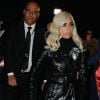 Lady Gaga quitte le défilé Céline PAP femme printemps / été 2019 à l'hôtel de ville de Paris le 28 septembre 2018.