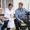 The Duke and Duchess Sussex tour of Australia. The Duke and Duchess look at Ruby Carol while chatting the Woodley family and friends at Mountain view Farm, Dubbo. Prince Harry and Meghan Markle. Photo by Paul Edwards/News Licensing/ABACAPRESS.COM17/10/2018 - 
