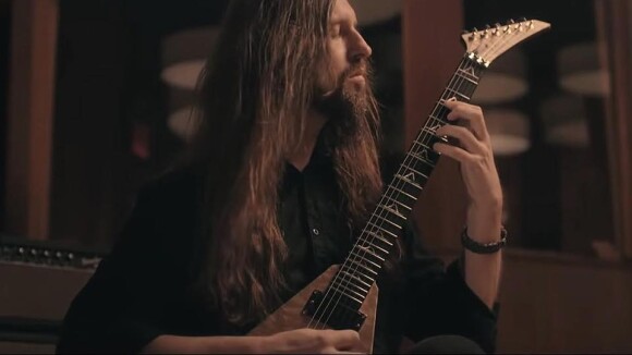 Mort d'Oli Herbert (All That Remains) : Son corps retrouvé dans une mare