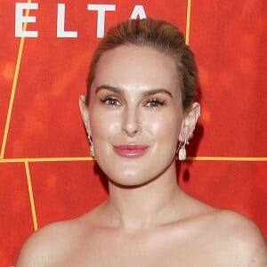 Rumer Willis - Gala amfAR Los Angeles au Wallis Annenberg Center for the Performing Arts. Beverly Hills, le 18 octobre 2018.