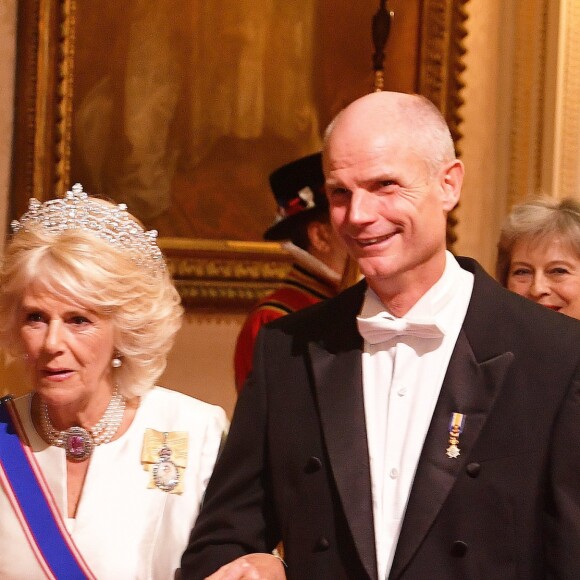 Camilla Parker Bowles, duchesse de Cornouailles et le ministre néerlandais des Affaires étrangères, Stef Blok - Les souverains néerlandais assistent à un banquet d'Etat au palais de Buckingham de Londres, lors de leur visite d'État au Royaume-Uni, le 23 octobre 2018.