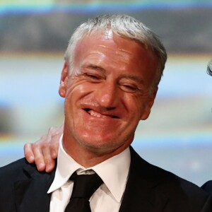 Didier Deschamps, sélectionneur et ancien joueur de l'équipe de France de football, avec son Prix de la Légende, et Bixente Lizarazu, récompensé par le Prix de l'Autobiographie pour son livre Mes Prolongations, durant la soirée des Sportel Awards 2018 au Grimaldi Forum à Monaco le 23 octobre 2018. © Bruno Bebert/Bestimage