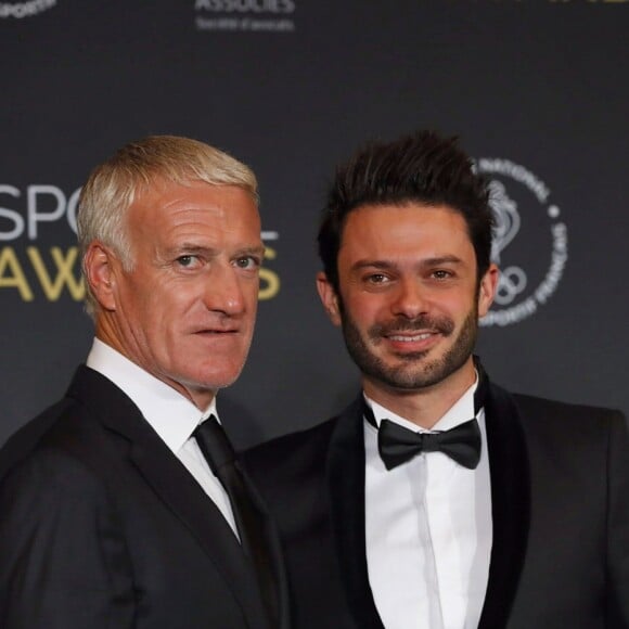 Didier Deschamps et le chanteur Grégory Bakian lors des Sportel Awards 2018 au Grimaldi Forum à Monaco le 23 octobre 2018. © Claudia Albuquerque/Bestimage