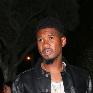 Usher - Les célébrités quittent la soirée d'anniversaire de P Diddy au restaurant Ysabel à West Hollywood le 4 novembre 2018.