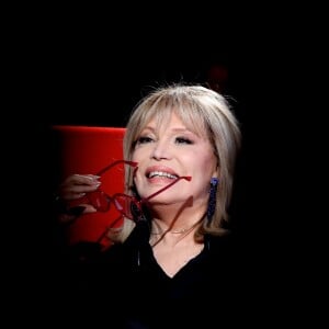 Exclusif - Enregistrement de l'émission "Le Divan" avec Amanda Lear en invitée et présentée par Marc-Olivier Fogiel, le 2 novembre 2018. L'émission sera diffusée le 9 novembre 2018 sur France 3. © Dominique Jacovides/Bestimage