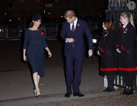 Le prince Harry, duc de Sussex, et Meghan Markle (enceinte), duchesse de Sussex - La famille royale d'Angleterre à son arrivée à l'abbaye de Westminster pour un service commémoratif pour le centenaire de la fin de la Première Guerre Mondiale à Londres. Le 11 novembre 2018