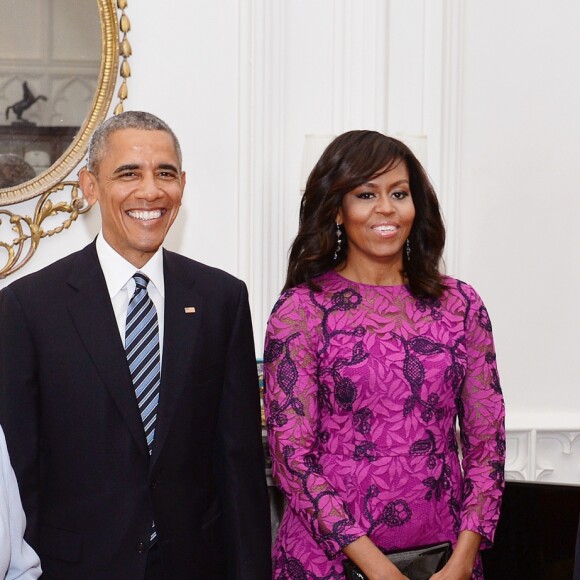 La reine Elizabeth II et le duc d'Edimbourg recevant Barack et Michelle Obama le 22 avril 2016 au château de Windsor à l'occasion des 90 ans de la souveraine.