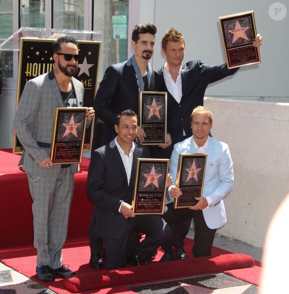 Le groupe "The Backstreet Boys" (AJ McLean, Howie Dorough, Kevin Richardson, Nick Carter et Brian Littrel) reçoit son étoile sur le Walk Of Fame à Hollywood, le 22 avril 2013.